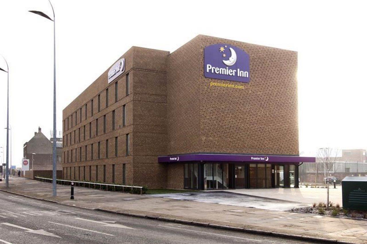 Premier Inn London Дагенъм Екстериор снимка